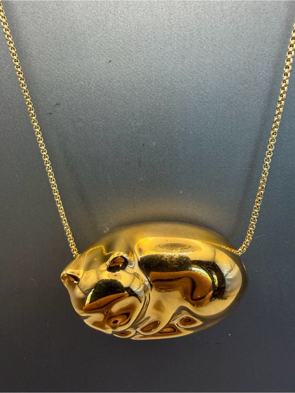 Sleeping Gold Tone Cat Pendant Necklace Figural Vintage